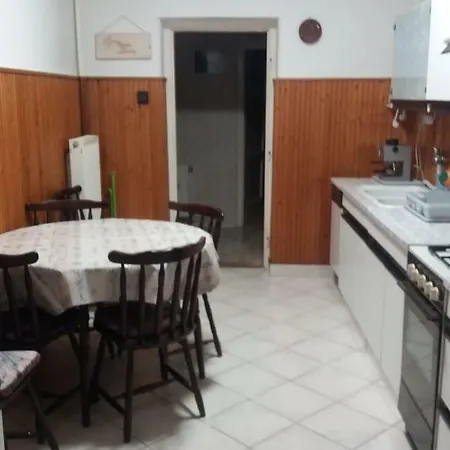 Holiday home Babi Apartman Balatonlelle